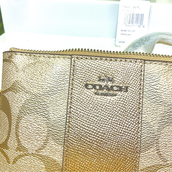 NEW COACH Boxed Corner Zip Wristlet in Signature Canvas with Stripe F38655 - Picture 5 of 5